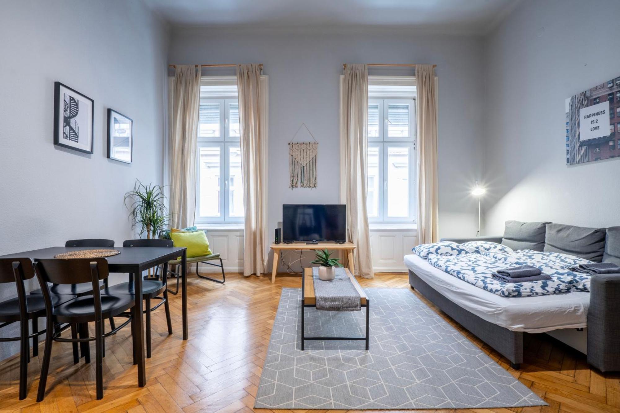 Apartment Bellevue Wesselenyi 56